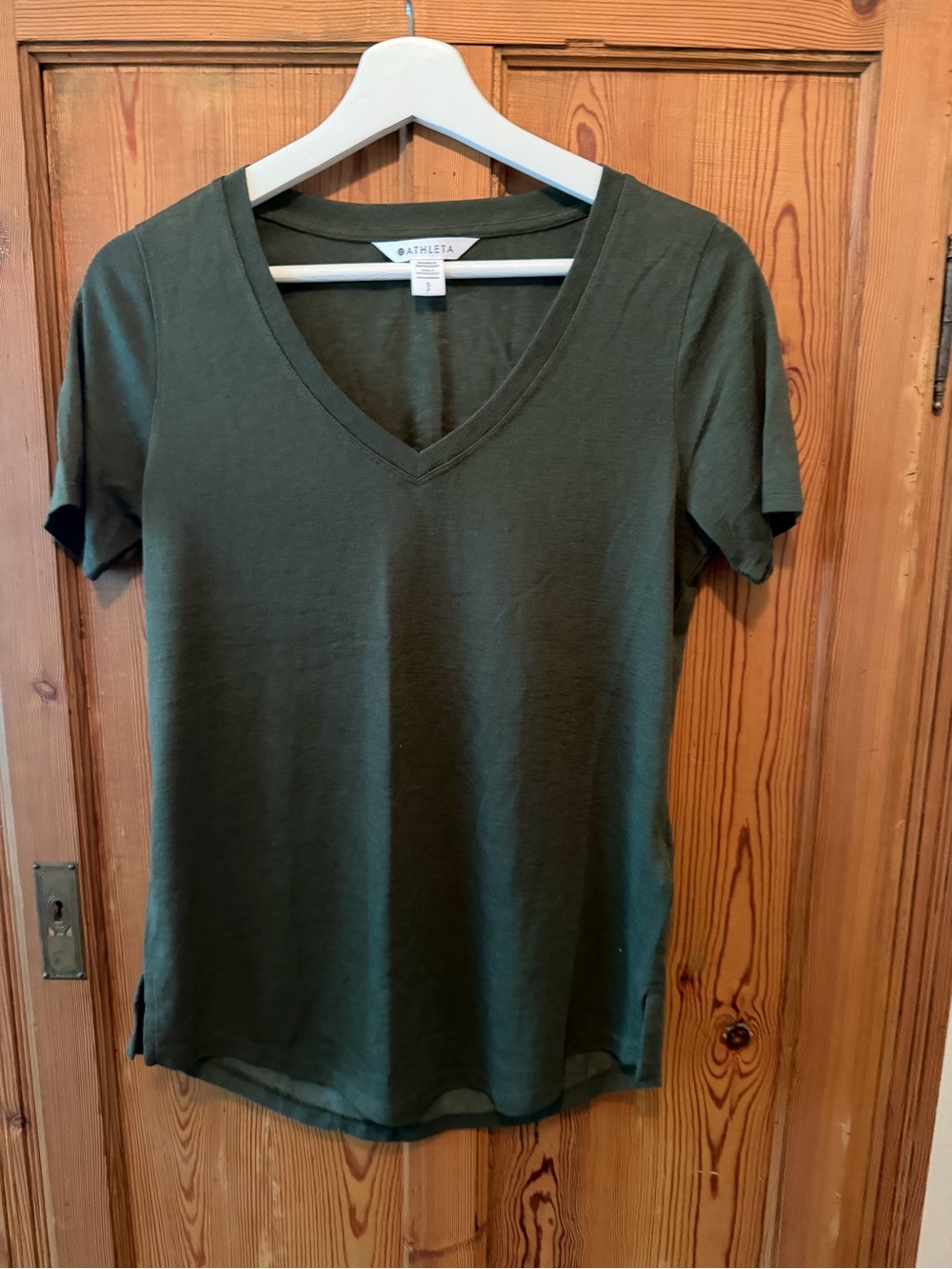 Athleta Olive Green V-Neck Short Sleeve Tee